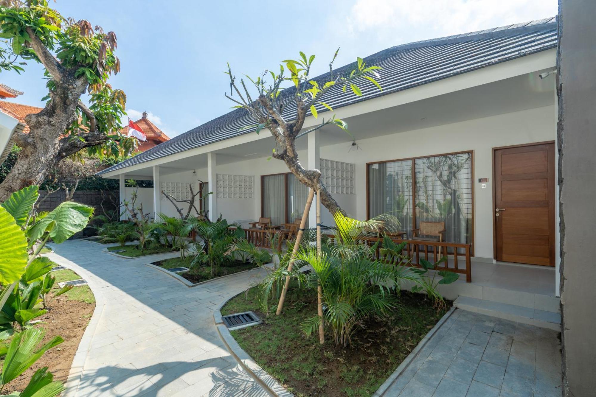 מלון קוטה לומבוק Casa Wina Kuta מראה חיצוני תמונה